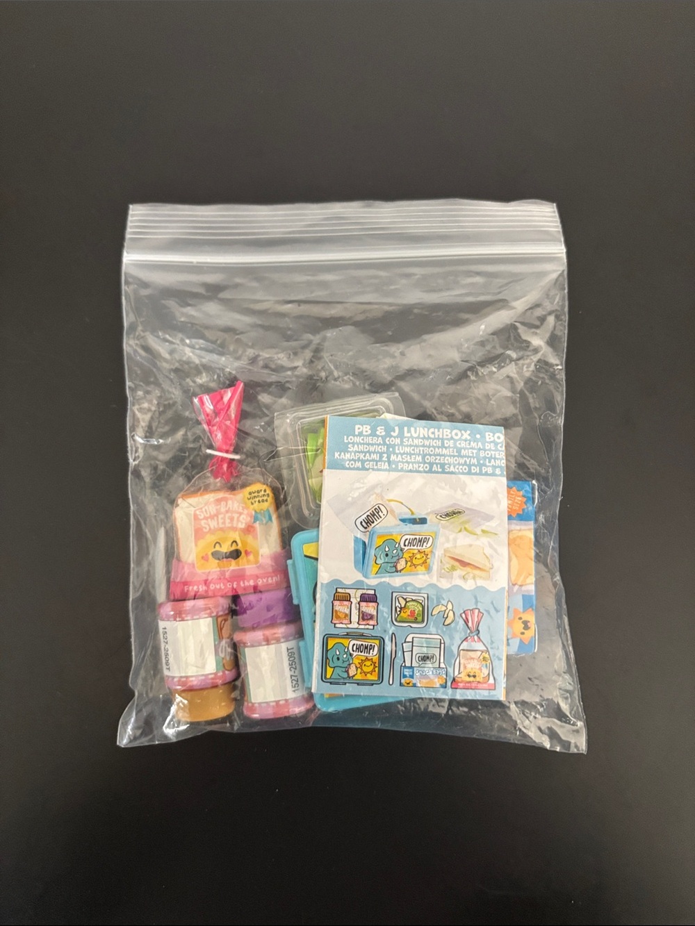 Miniverse Cafe Series 5 PB & J Lunchbox